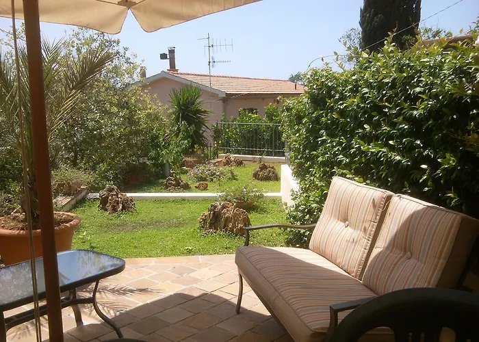 Villarosamaratea Tatil Evi *